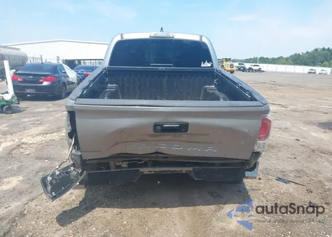 2017 Toyota Tacoma Trd Off Road из США, поврежденный, VIN 5TFCZ5AN0HX079912